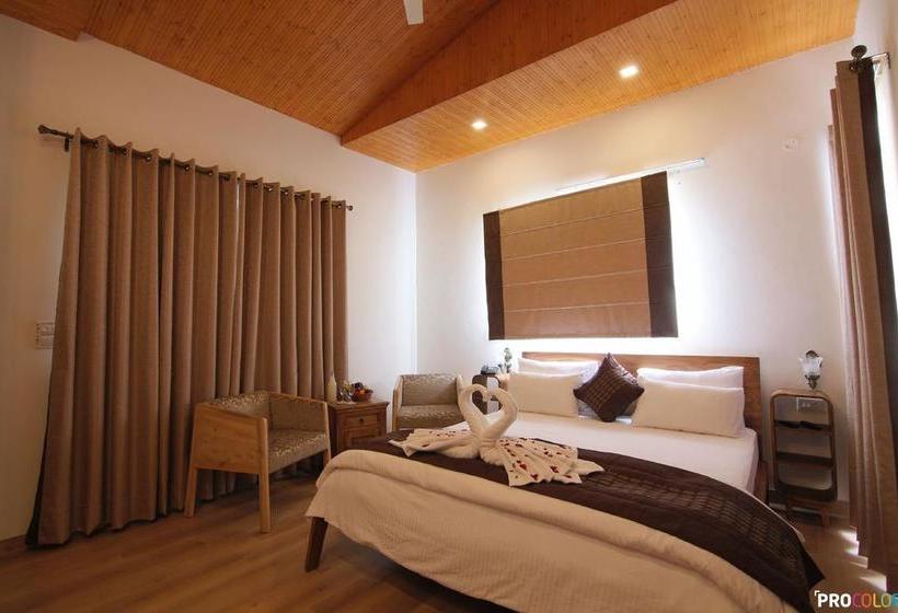 Jungle Lodge Resort 1