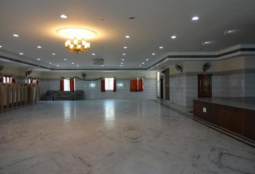 Hotel Komal Paradise 8