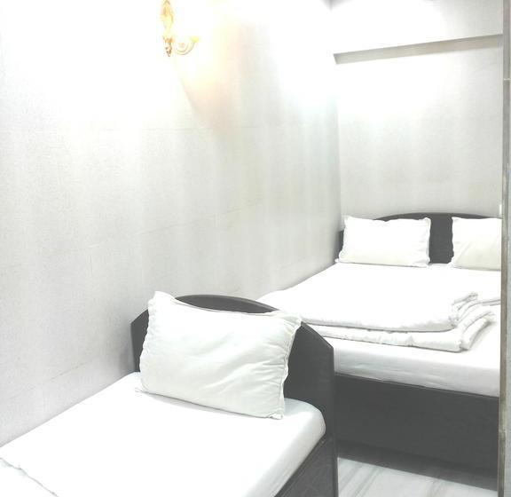 Hotel Holiday Inn 16