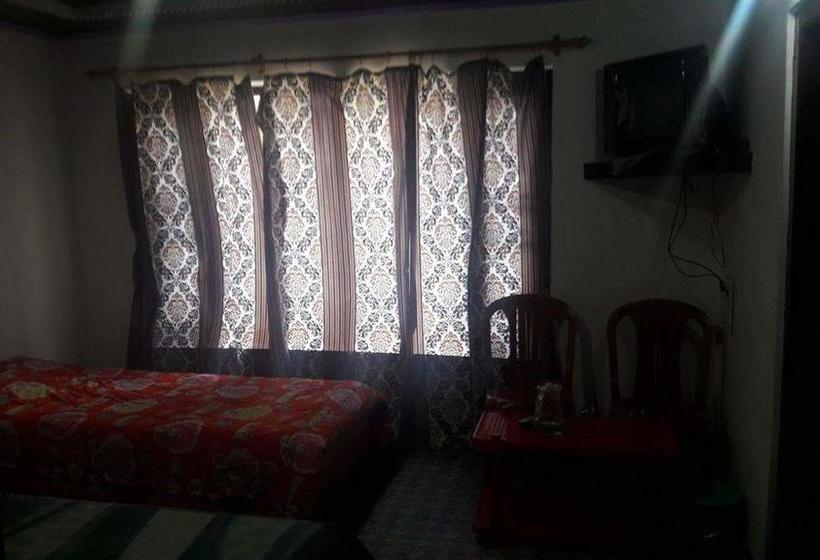 Hotel Shikargah Resort 1