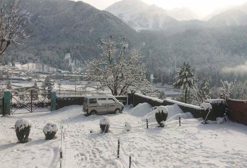 Hotel Shikargah Resort 9