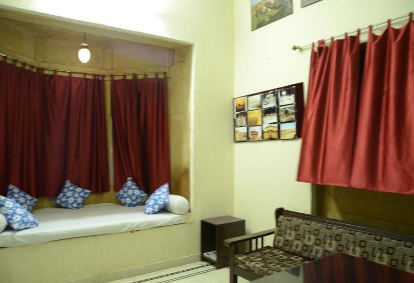 Hotel Jharokha Inn 9