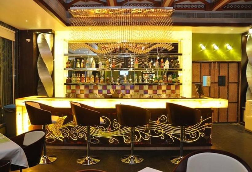 Hotel Grand Mehfil 3