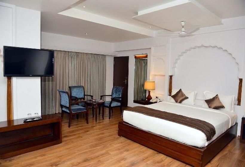 Hotel Grand Mehfil 7