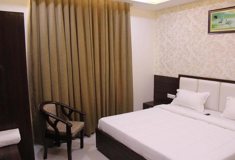 Hotel Celebration 16