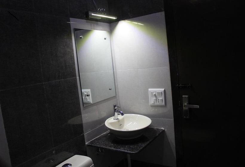 Hotel Celebration 17