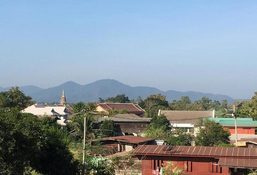 Hotel Saksuksmile Resort 17