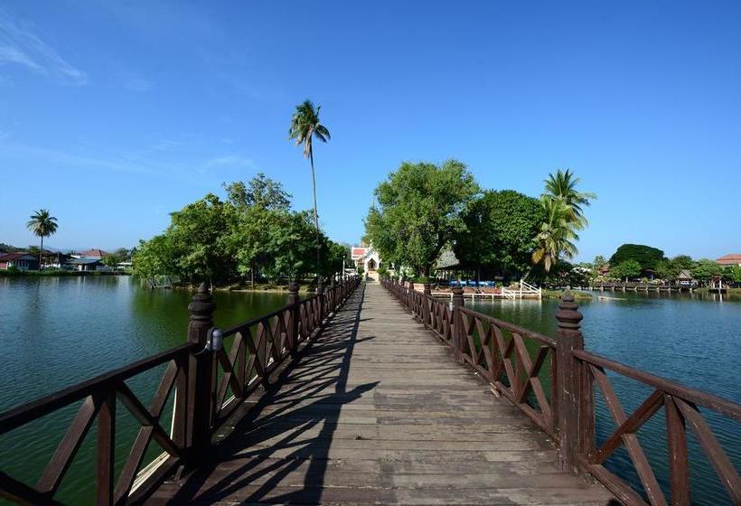 Hotel Saksuksmile Resort 9