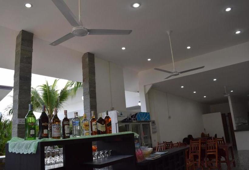 Lotus Bleu Resort & Restaurant 5