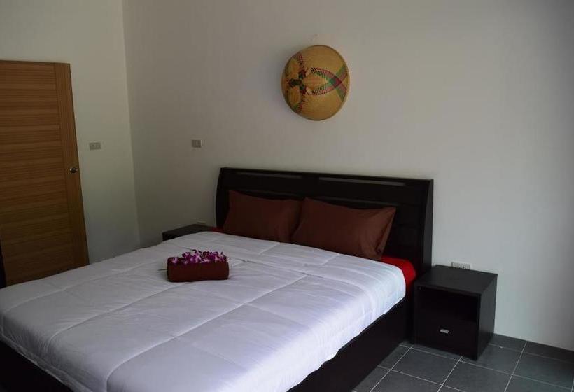 Lotus Bleu Resort & Restaurant 8