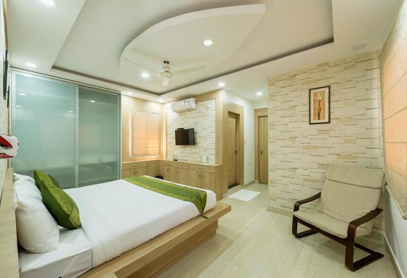 Hotel Treebo Shree Krishn Comfort 1