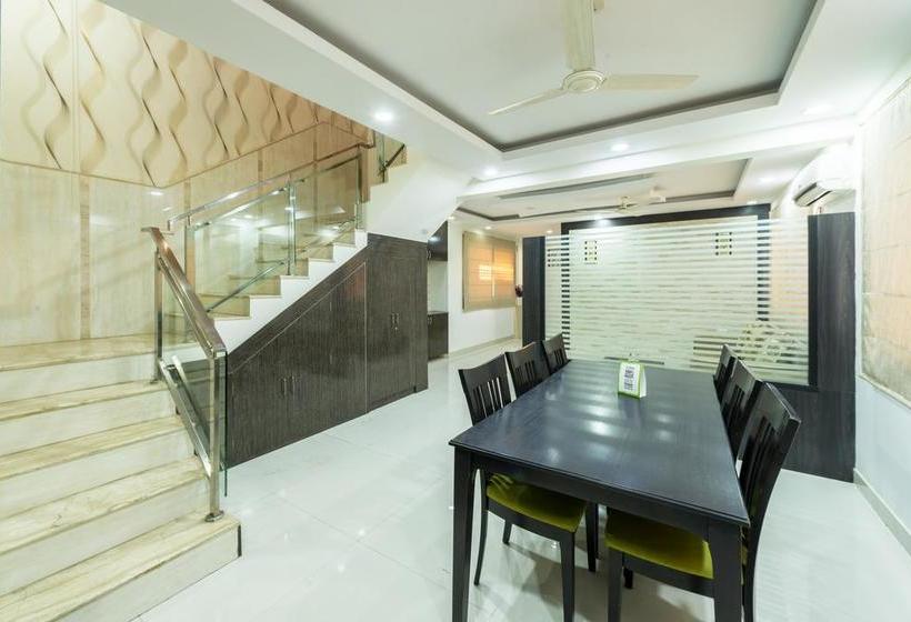 Hotel Treebo Shree Krishn Comfort 3