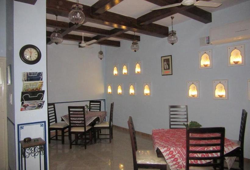 Bed and Breakfast Jaswant Niwas 12