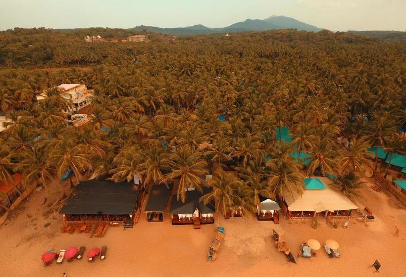 Corvo Rindo Resort & Restaurant 12