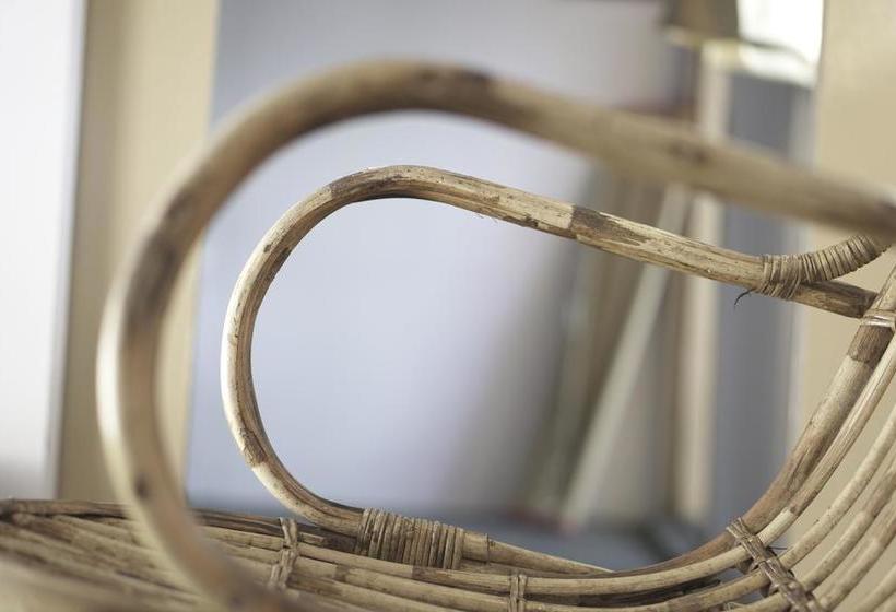 Corvo Rindo Resort & Restaurant 14