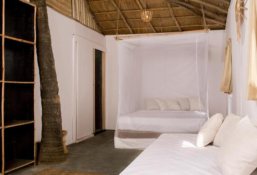 Corvo Rindo Resort & Restaurant 5