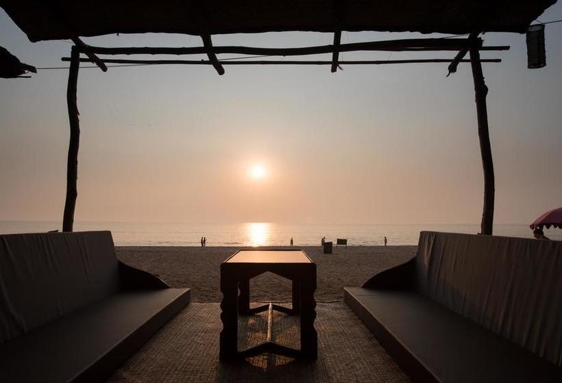 Corvo Rindo Resort & Restaurant 9