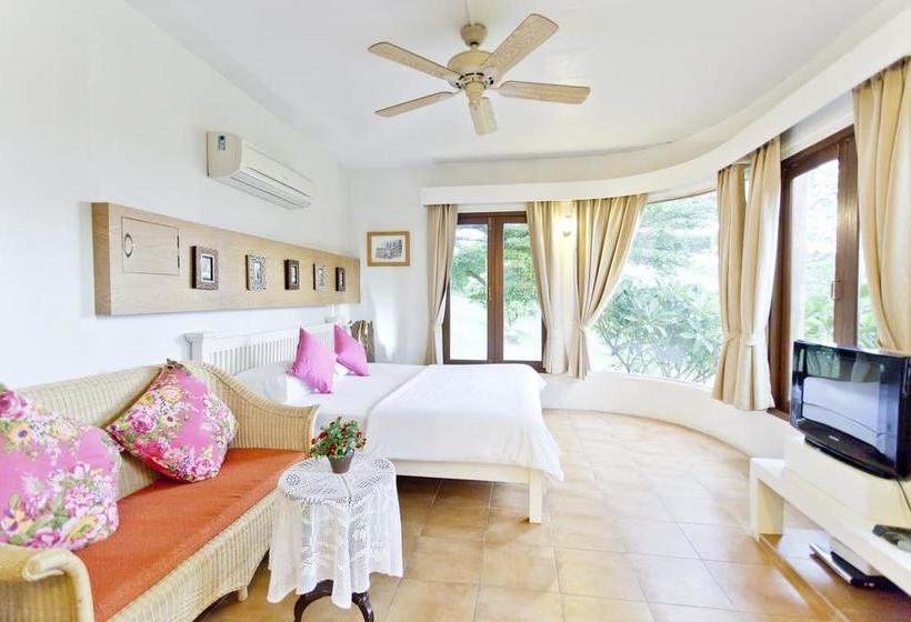 Resort Panalee Home And Camping 16