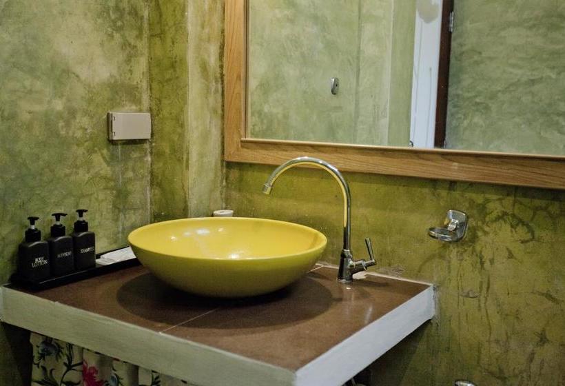 Resort Panalee Home And Camping 20