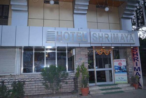 Hotel Shrimaya 17
