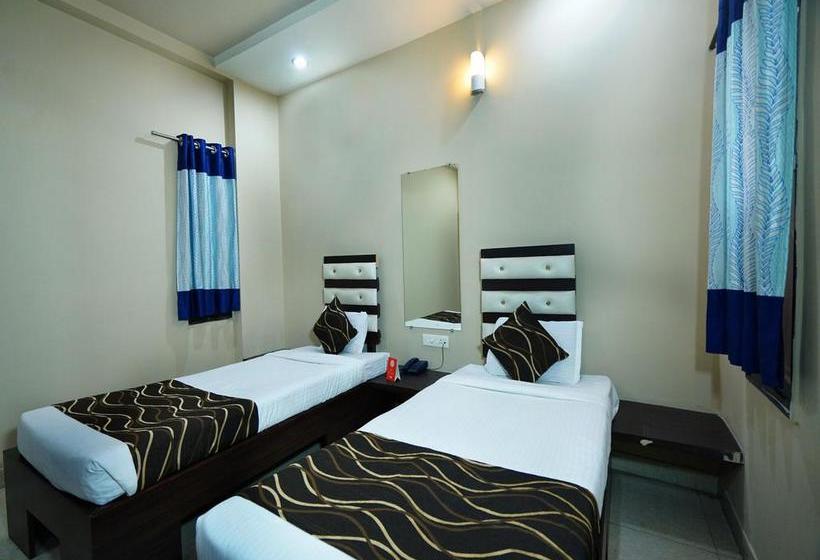 Hotel Oyo Rooms 047 Evergreen Chowk Near Shastri Market 10