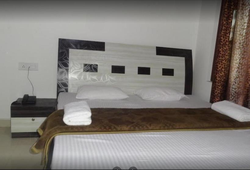 Hotel Dalhousie Hills 15