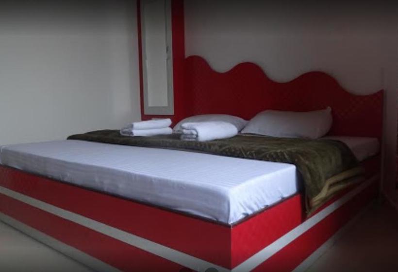 Hotel Dalhousie Hills 17