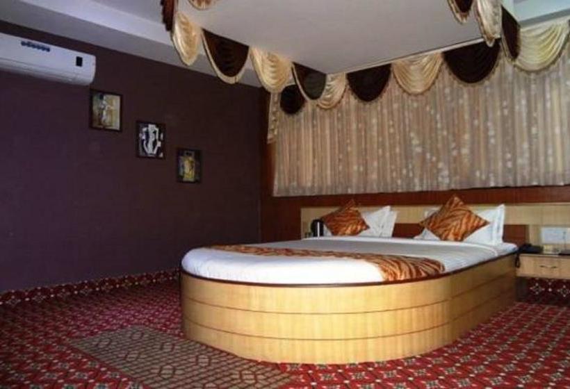 Hotel Vinayak Palace 16