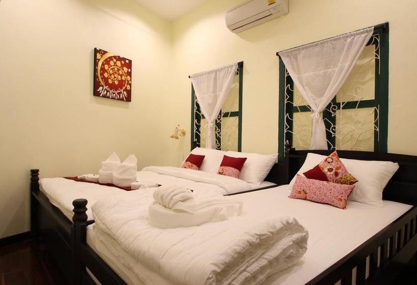 Srisomboon Hostel 20