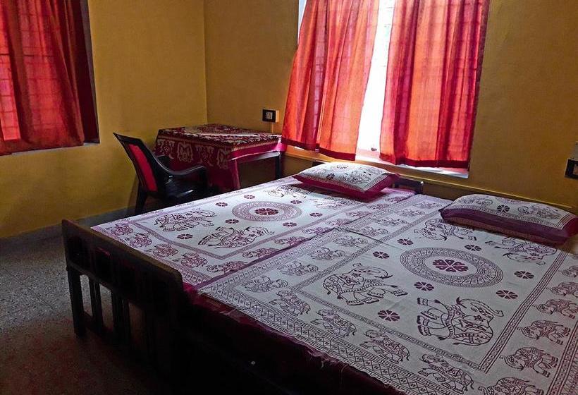 Bed and Breakfast Aham Yoga Nest 1