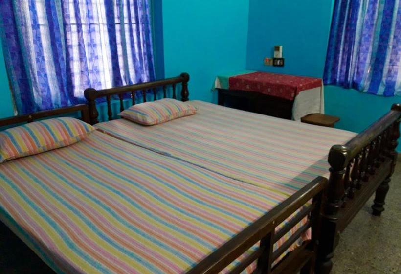 Bed and Breakfast Aham Yoga Nest 5