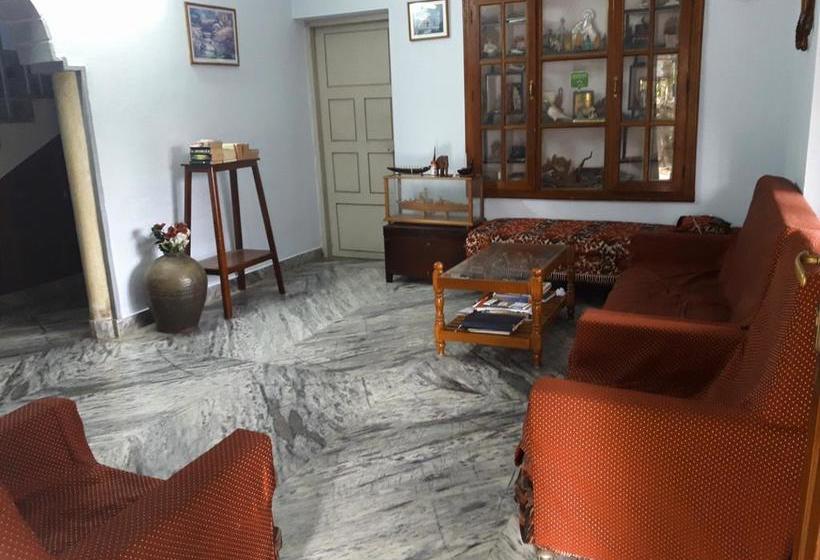 Bed and Breakfast Aham Yoga Nest 8