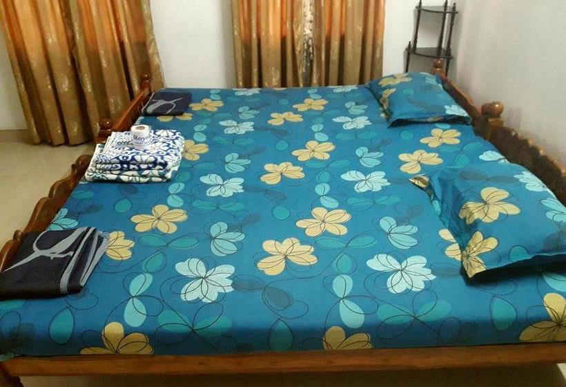 Bed and Breakfast Aham Yoga Nest 9