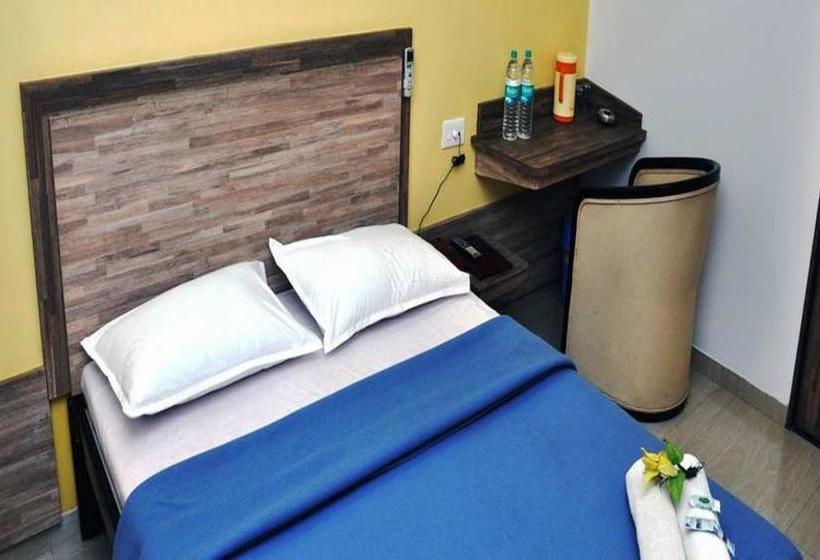 Hotel Radhika Palace 2