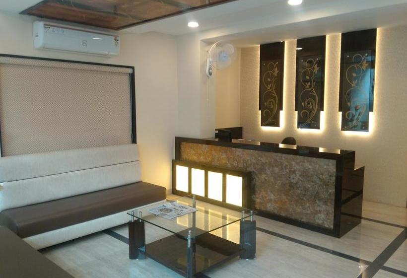 Hotel Blue Berry Inn Raipur