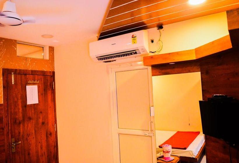 Hotel Nakoda Palace 12