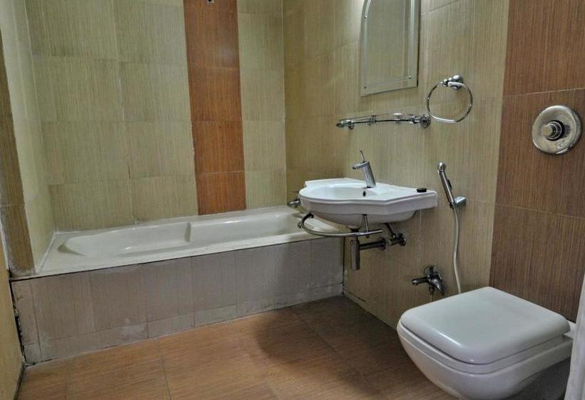 Hotel The Triple C 10