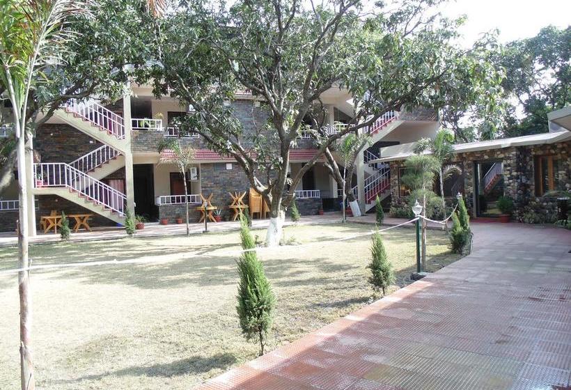 The Dukes Den Resort 2