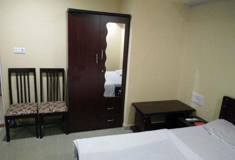 Hotel Premium Vadodara
