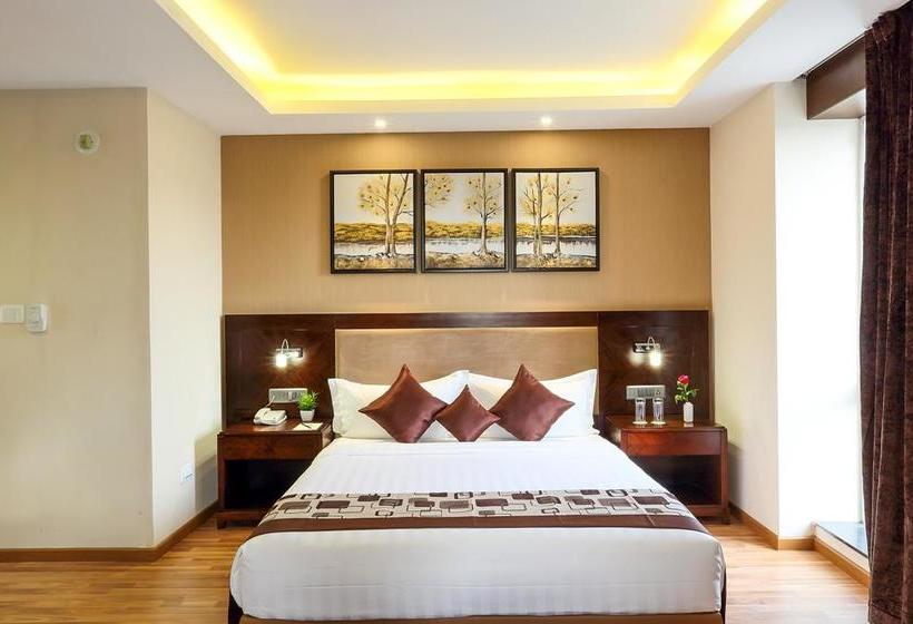 Hotel Delta Suites 11