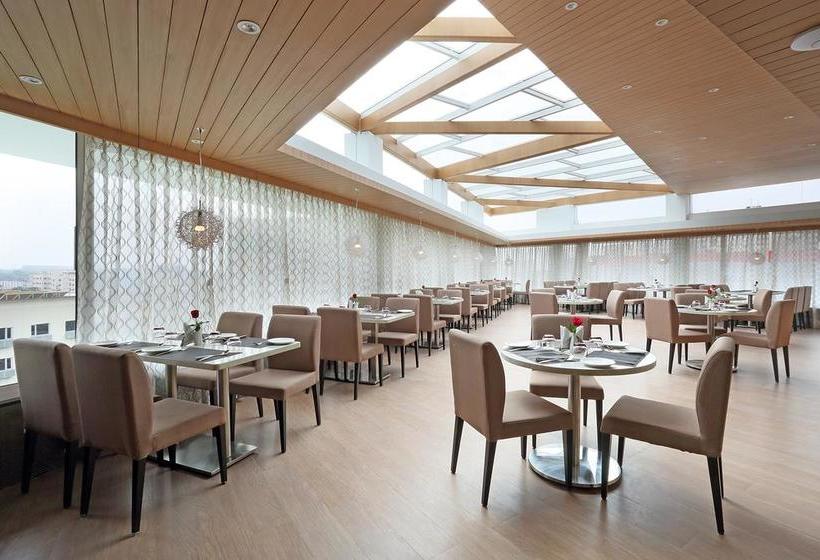 Hotel Delta Suites 6