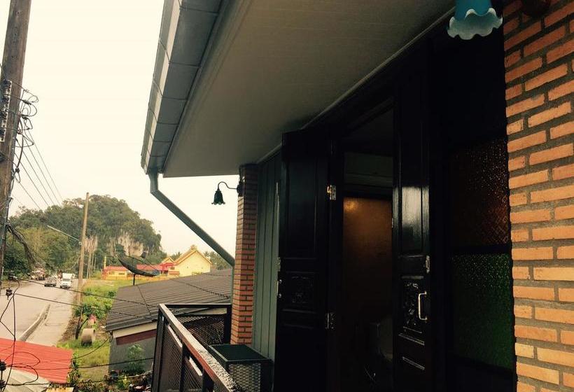 Hostel Talardkao Balcony Krabi 1