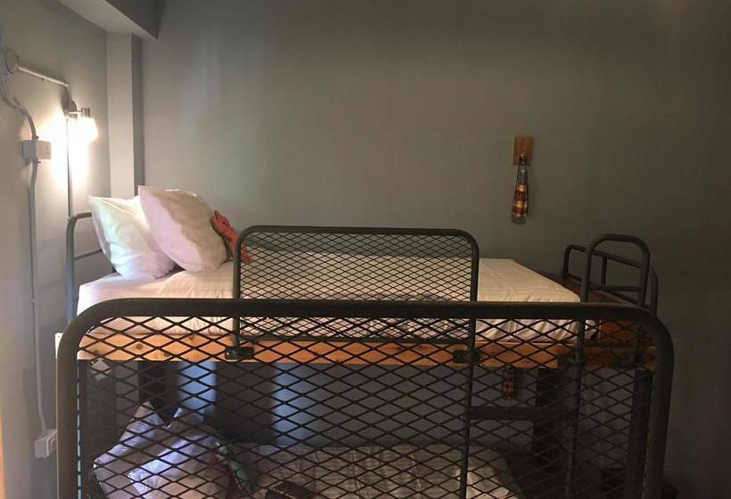 Hostel Talardkao Balcony Krabi 18