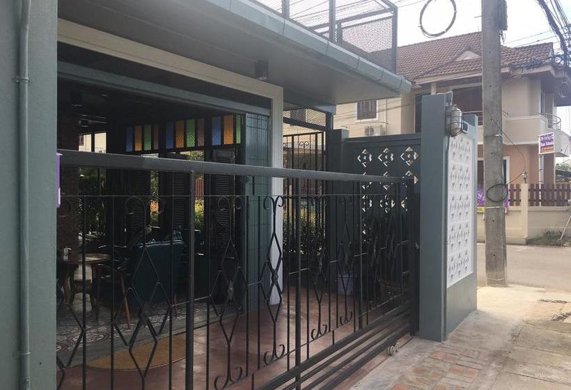 Hostel Talardkao Balcony Krabi 4