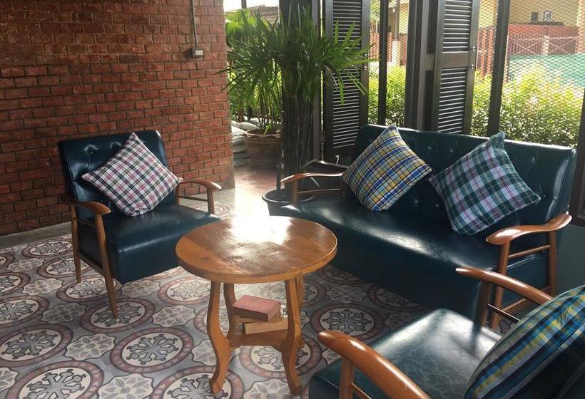 Hostel Talardkao Balcony Krabi 5