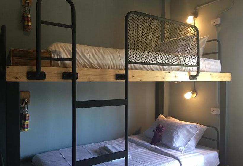 Hostel Talardkao Balcony Krabi 8