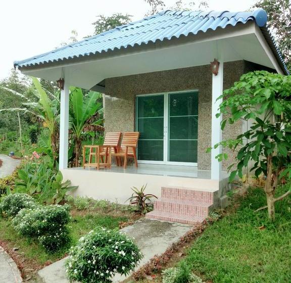 Phusam Big Resort 16