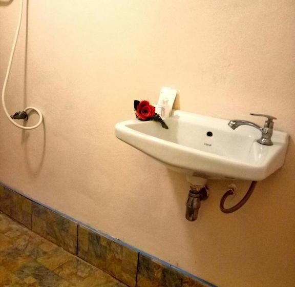 Phusam Big Resort 18