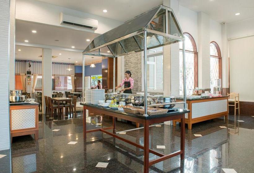 Hotel Nartsiri Residence And 18