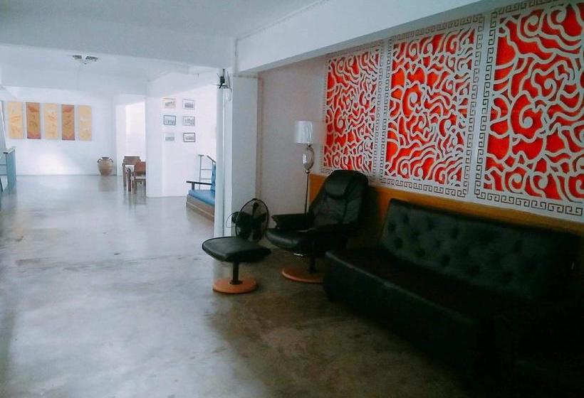 Hostel Siri Krabi 10